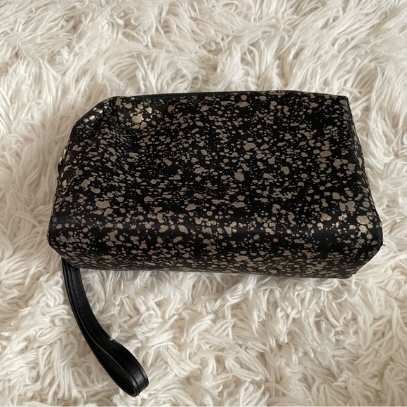 3/$25 Victoria secret Makeup Bag - Picture 5 of 5